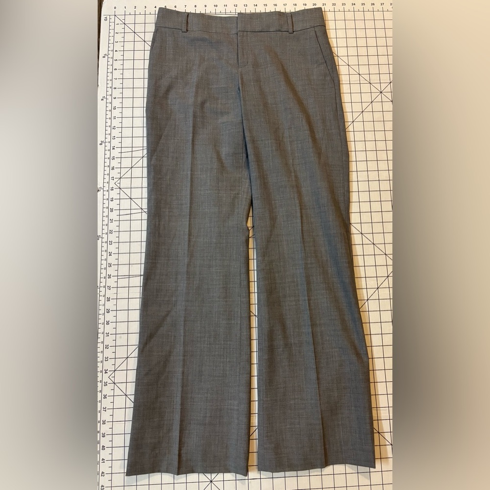 Banana Republic Women’s Size 8 Gray The Martin Fit Wool Trouser Pants